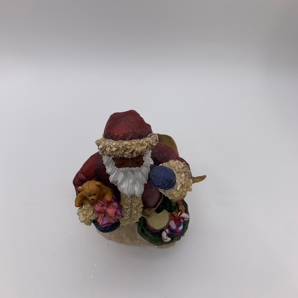 YOUNGS INCORPORATED Christmas Santa With Reindeer & Toys Statue Figurine 8.5” - Picture 11 of 12